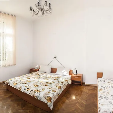 Antique Guest house